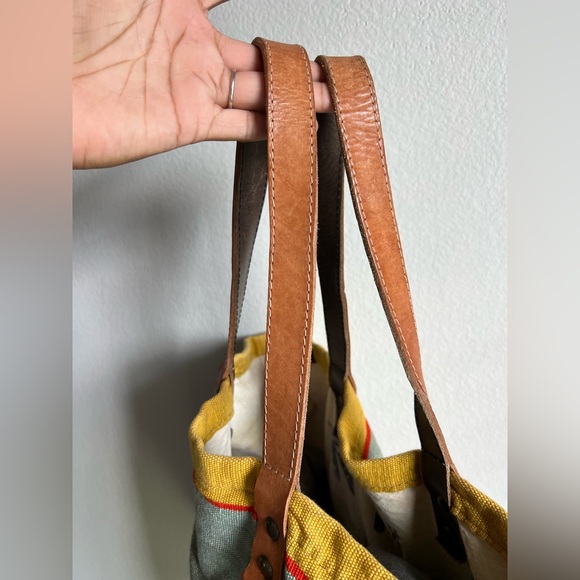 Will Leather Goods Reversible TEXTILE TOTE - Picture 5 of 8